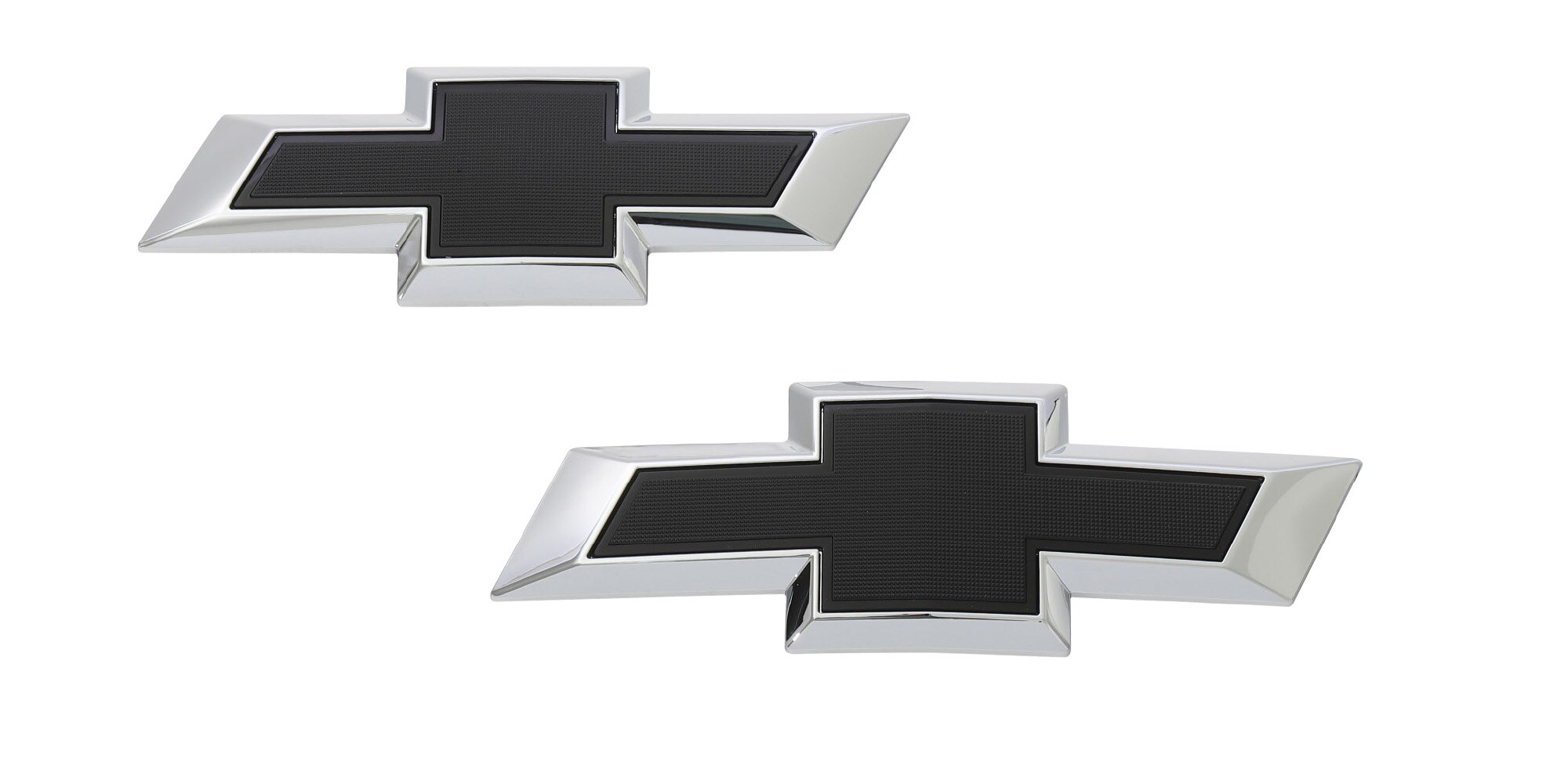 Nueva Traverse 2026, emblema Chevrolet en negro